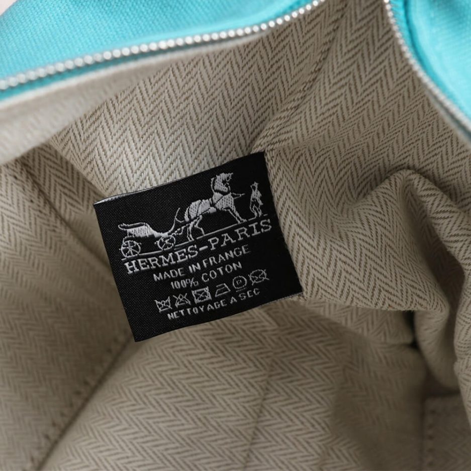 H**mes toiletery bag